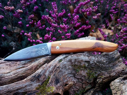 Couteau à champignons artisanal – Manche en Prunus Pyrénéen  (pièce unique)
